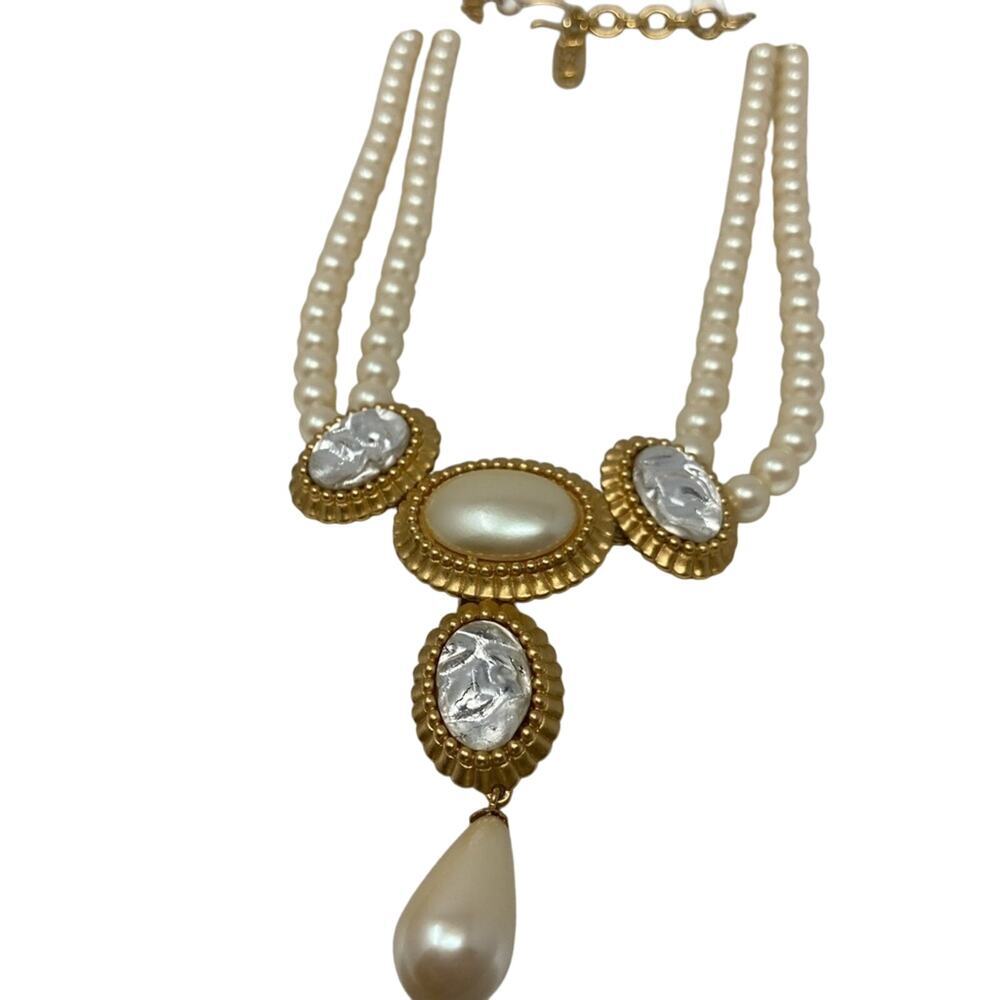 Yves Saint Laurent Vintage Faux Pearl Gold Necklace – Rare Costume Jewelry YSL